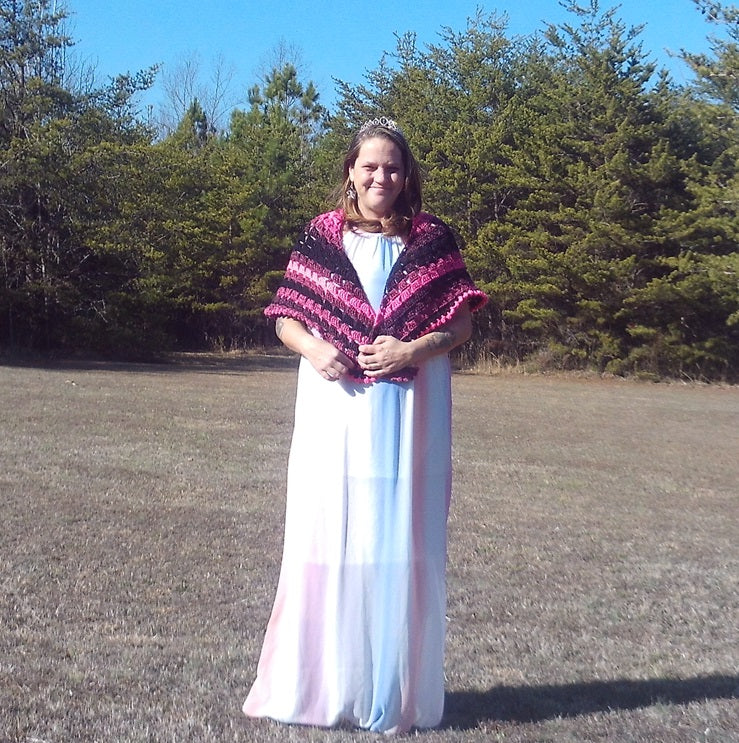 Chunky Pink & Black Gradient Crochet Shawl – Boho Triangle Wrap